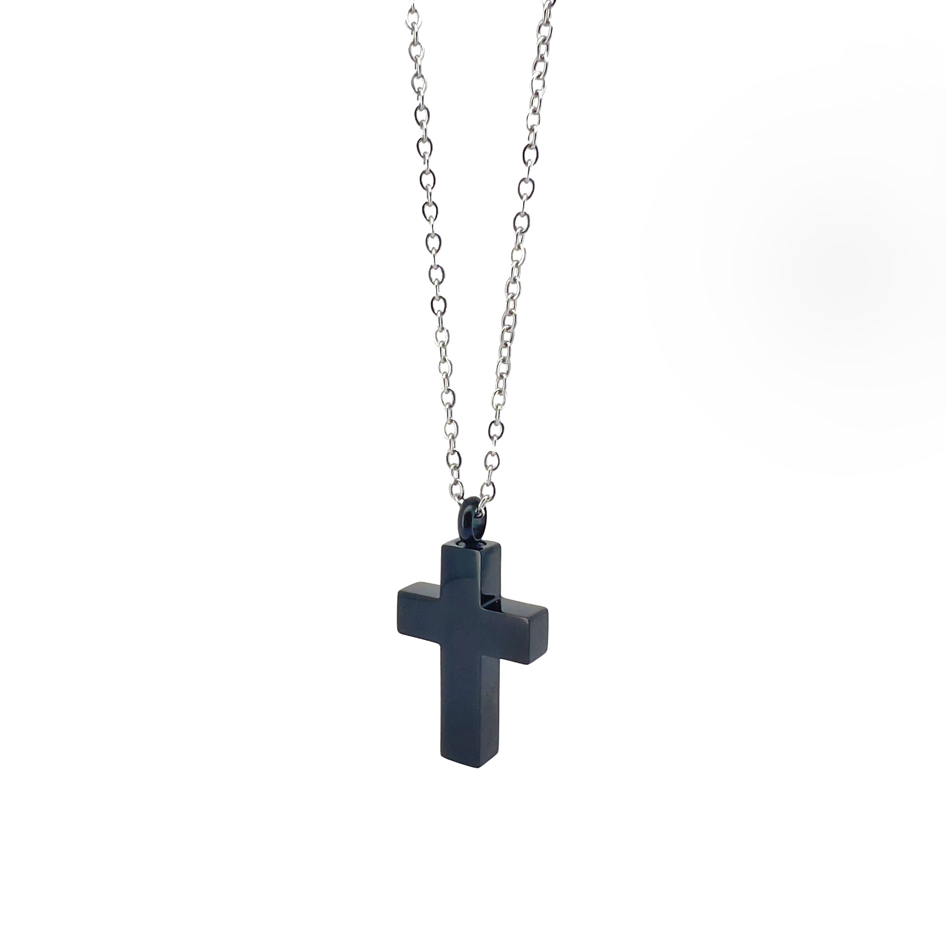 Abraán Necklace with Crucifix Pendant
