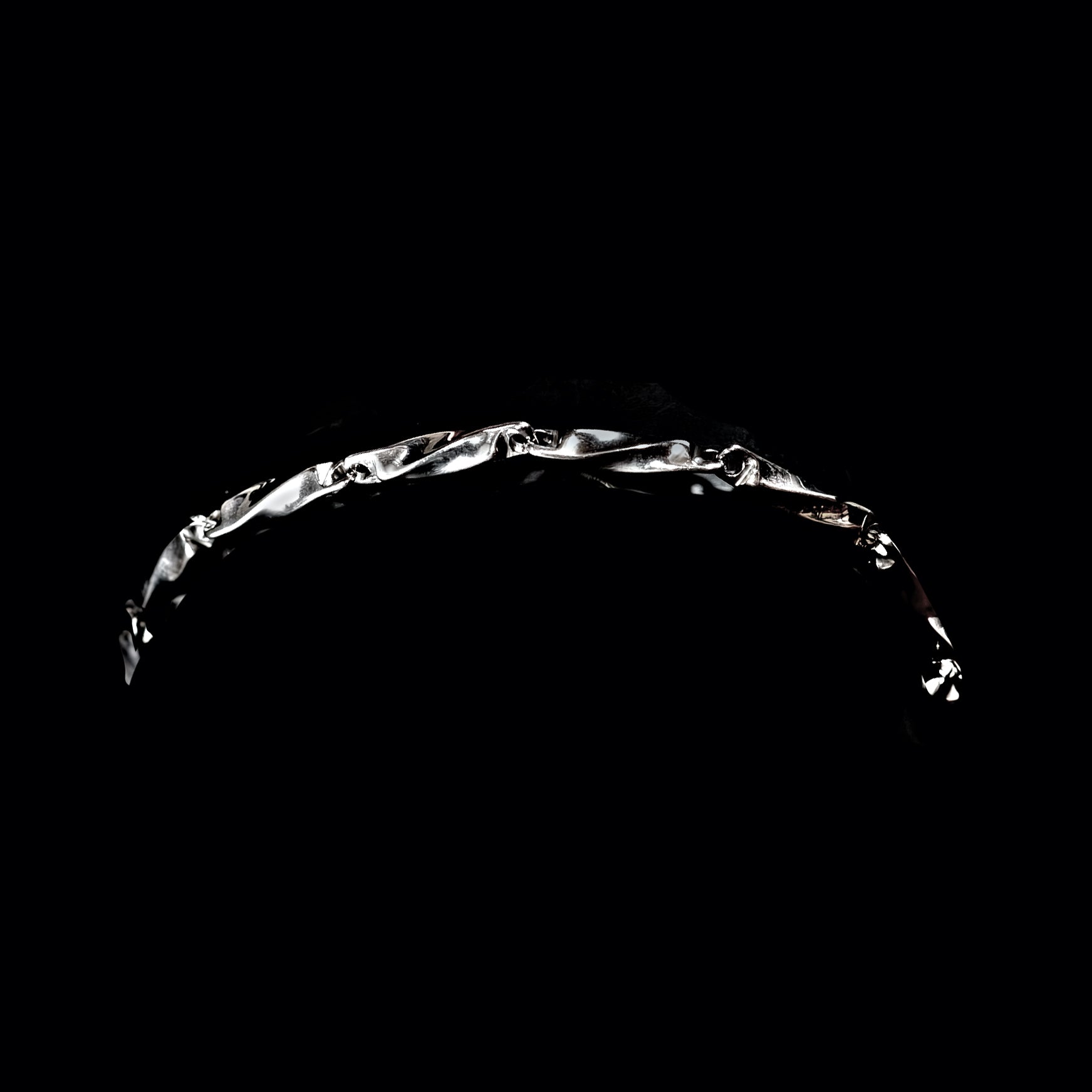 Cebrián Twisted Chain Bracelet